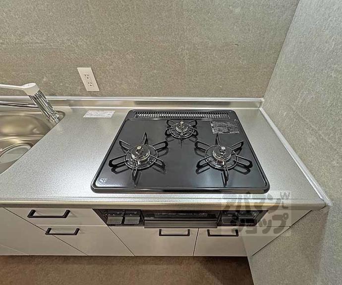 【ＫＡＲＡＳＵＭＡ　ＳＴＥＰｓ】間取