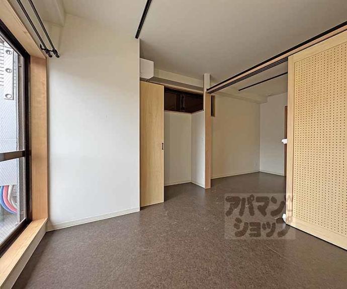 【ＫＡＲＡＳＵＭＡ　ＳＴＥＰｓ】間取