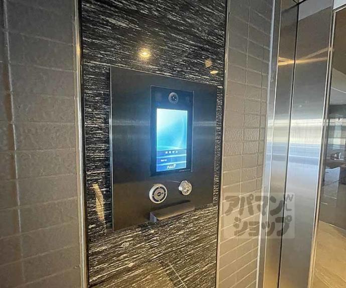 【Ｏｒｃｈｉｄ　Ｃｏｕｒｔ四条大宮】間取