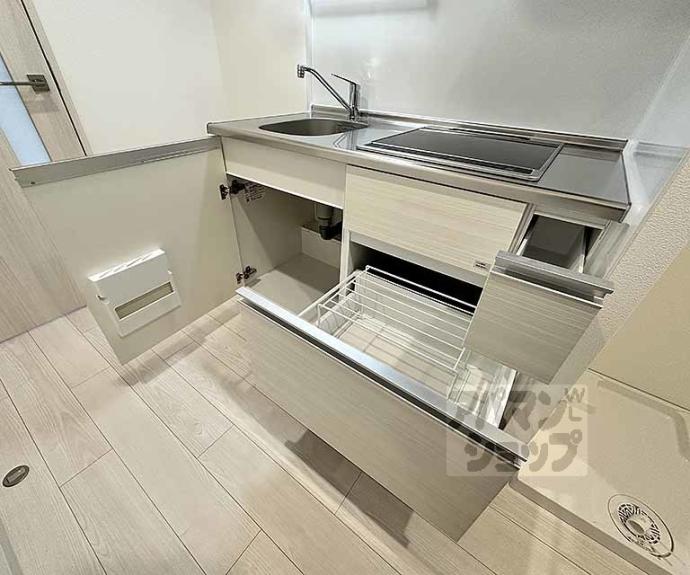 【Ｏｒｃｈｉｄ　Ｃｏｕｒｔ四条大宮】間取