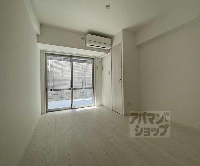 【Orchid Court四条大宮】間取