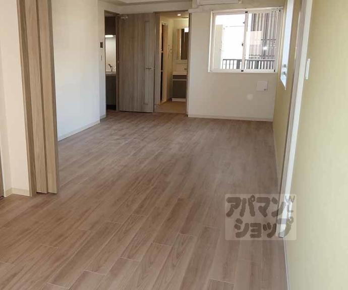 【ファーストフィオーレ京都コーヴォ】間取