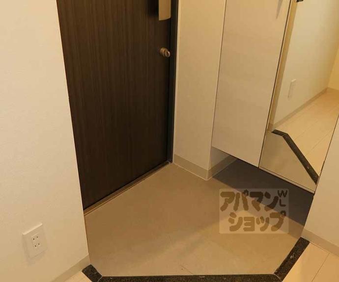 【ファーストフィオーレ京都コーヴォ】間取