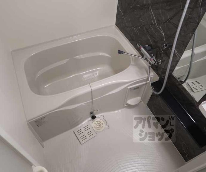 【ファーストフィオーレ京都コーヴォ】間取