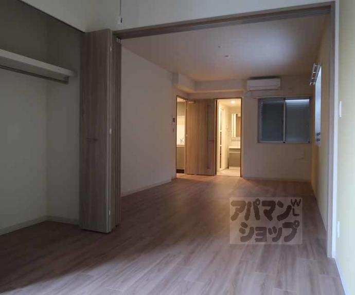 【ファーストフィオーレ京都コーヴォ】間取