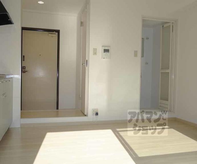 【エスポワール里西】間取