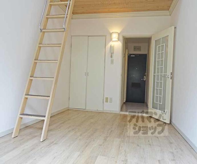 【レオパレス西院Ⅰ、Ⅱ】間取