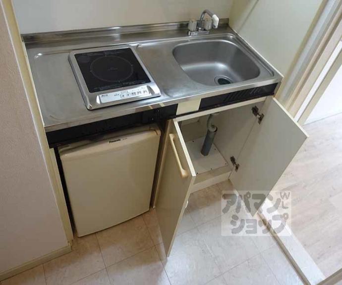 【レオパレス西院Ⅰ、Ⅱ】間取