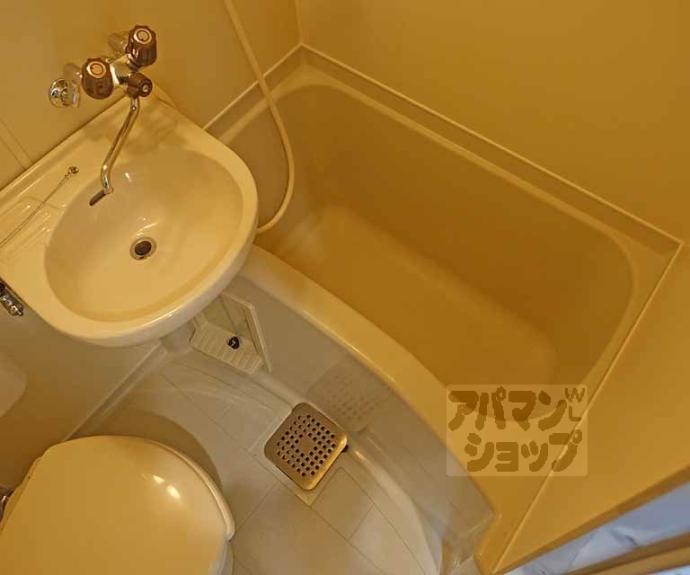 【レオパレス西院Ⅰ、Ⅱ】間取