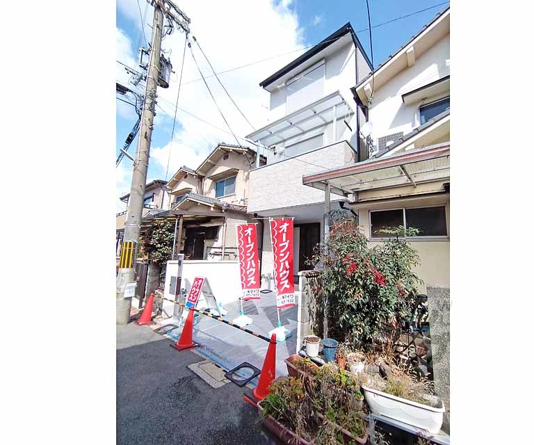 深草墨染町貸家