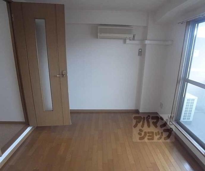 【ハイライズ西院】間取