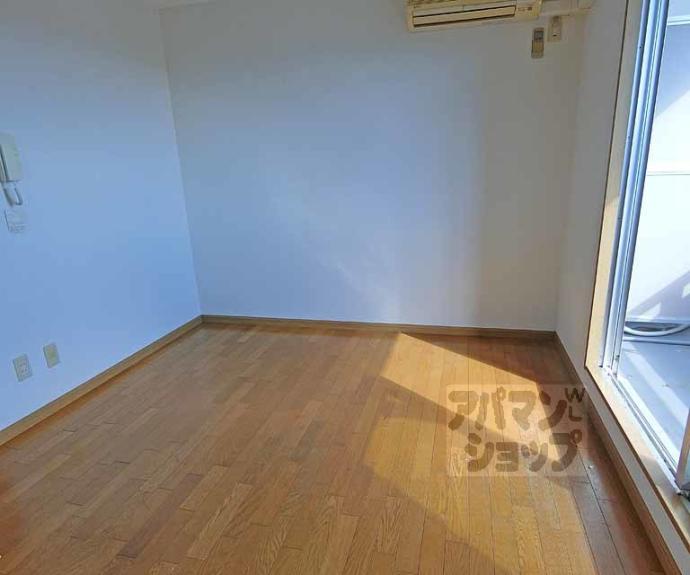 【ハイライズ西院】間取