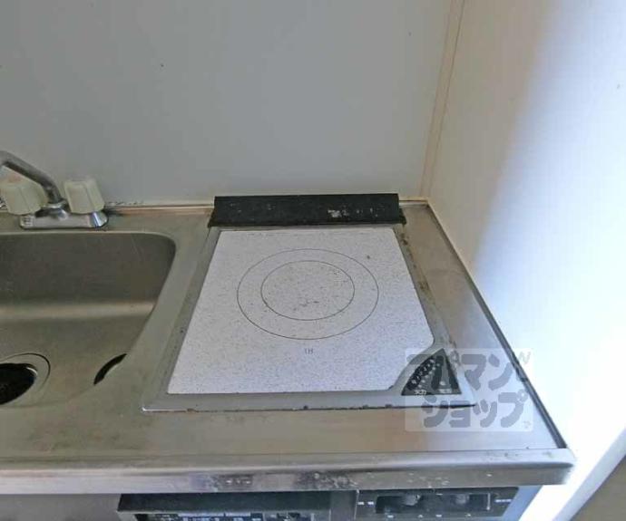 【ハイライズ西院】間取