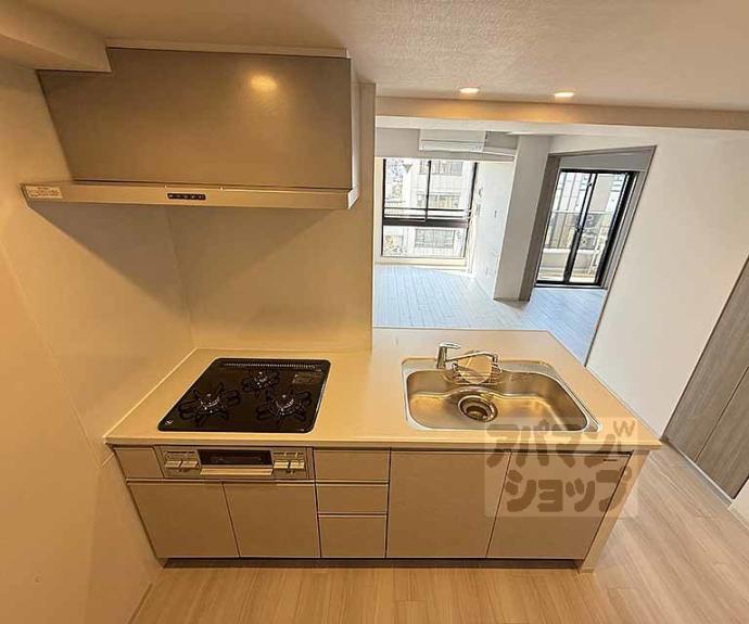 【ＣＡＬＭ河原町二条】間取