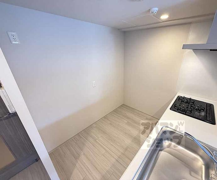 【ＣＡＬＭ河原町二条】間取