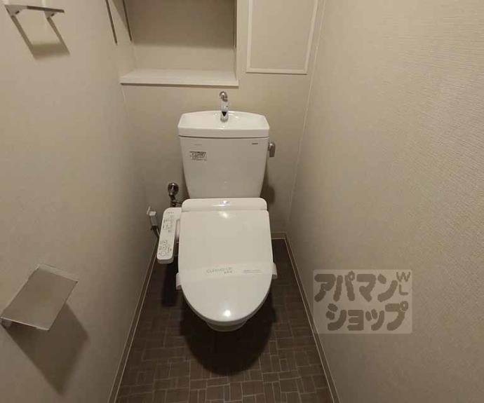 【ＣＡＬＭ河原町二条】間取