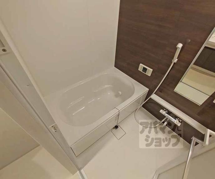 【ＣＡＬＭ河原町二条】間取