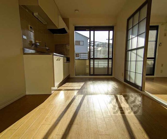 【嵯峨野グリーンパレス】