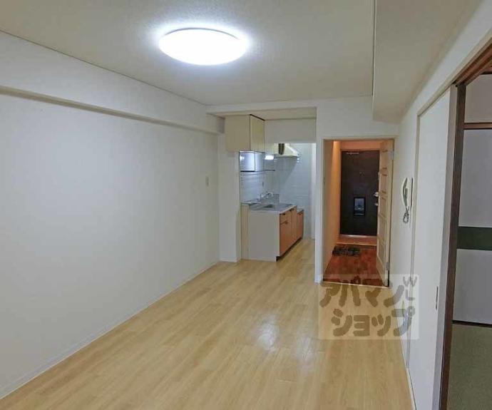 【山崎ビル】間取