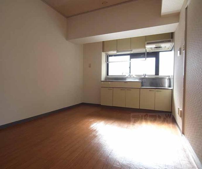 【山崎ビル】間取