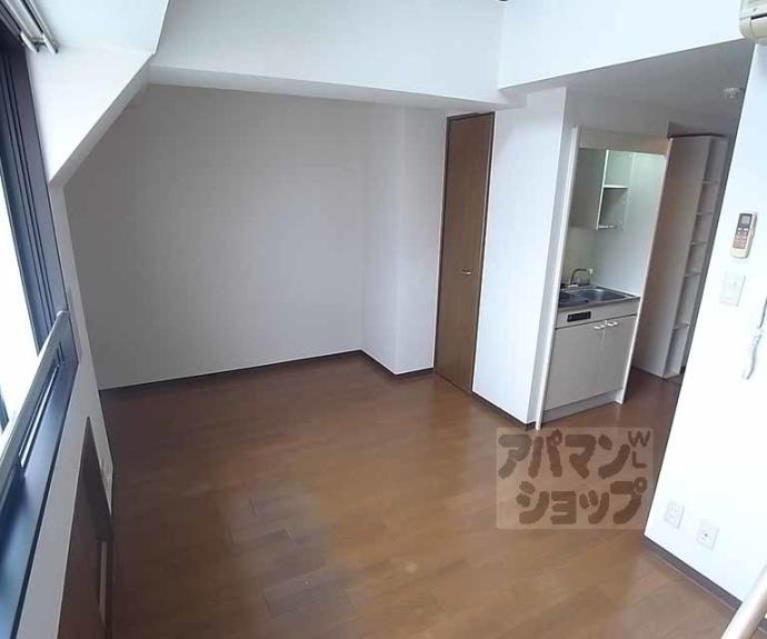 【ルーセント西院】間取