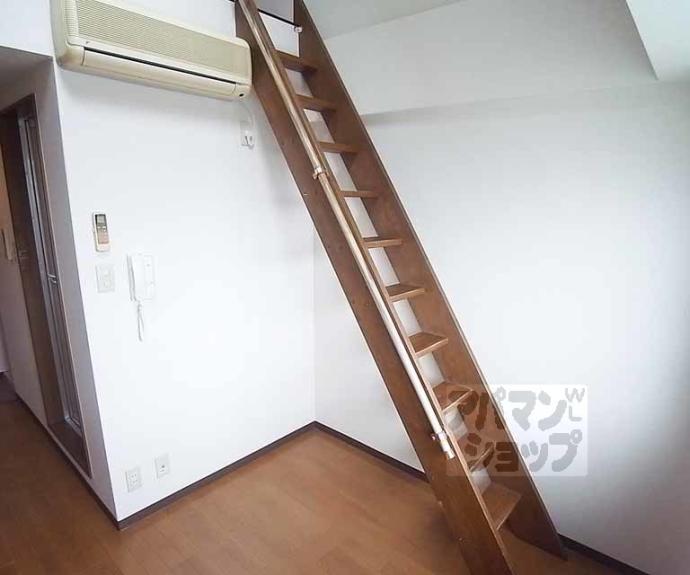 【ルーセント西院】間取