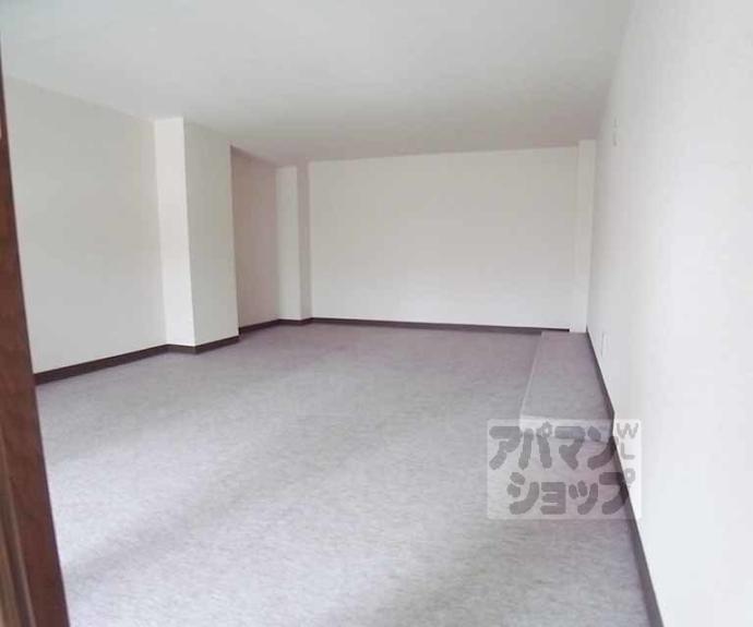 【ルーセント西院】間取