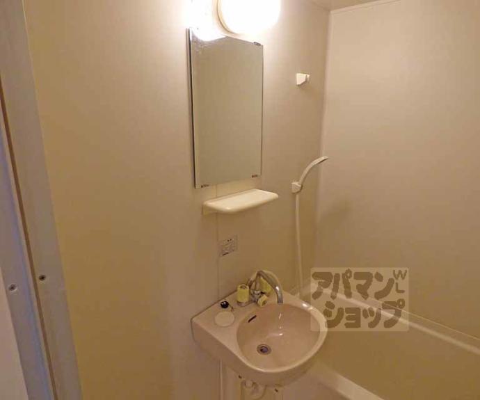 【エクセレント二条】間取