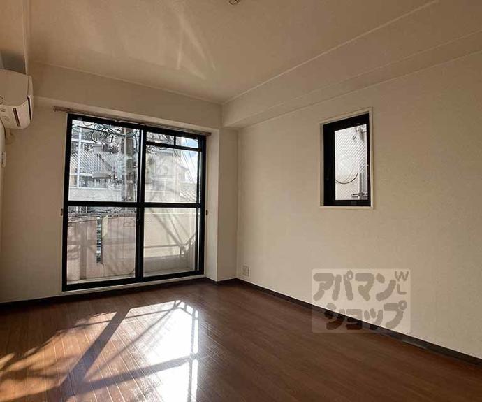 【エクセレント二条】間取