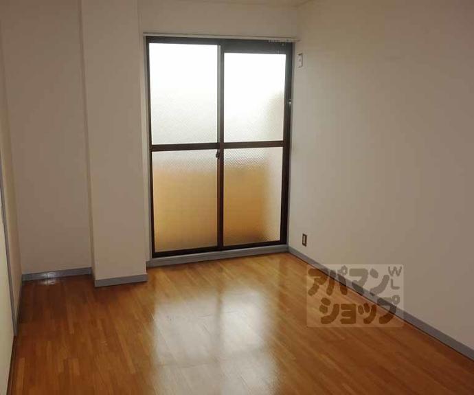 【ＶＩＬＬＡ　ＤＩ　ＬＩＮＮＥ】間取