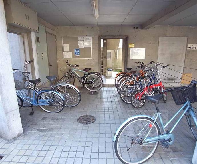 【シャトレ花園】間取
