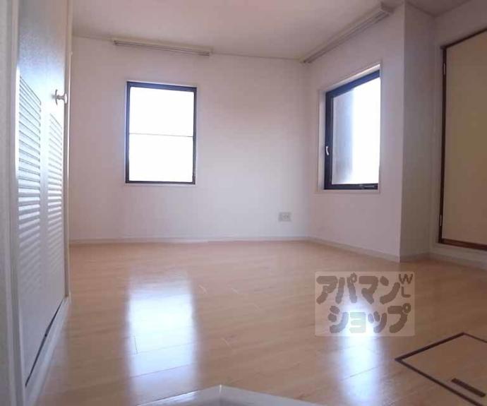 【シャトレ花園】間取