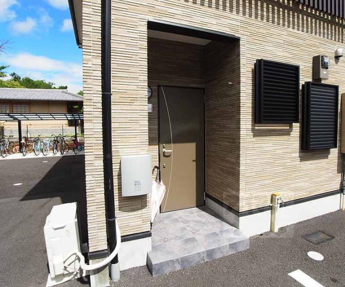 【ラ・メゾン・ド嵐山】間取