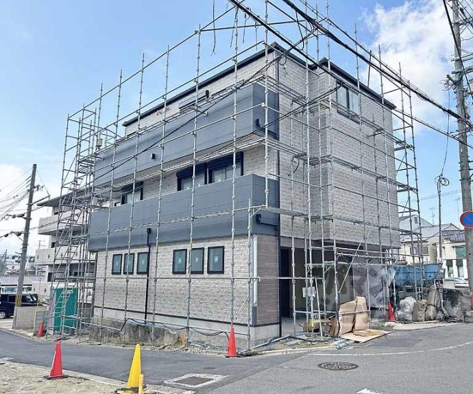 【仮称）深草仙石屋敷町　新築アパート】間取