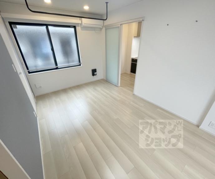 【ルピナス等持院】間取