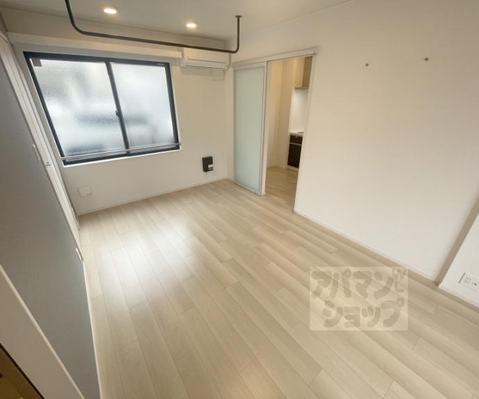 【ルピナス等持院】間取