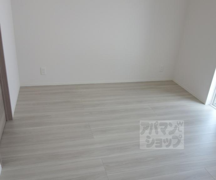 【Ｄ－ＲＯＯＭ桂】間取