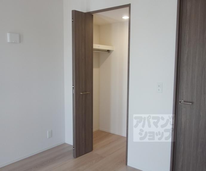【Ｄ－ＲＯＯＭ桂】間取