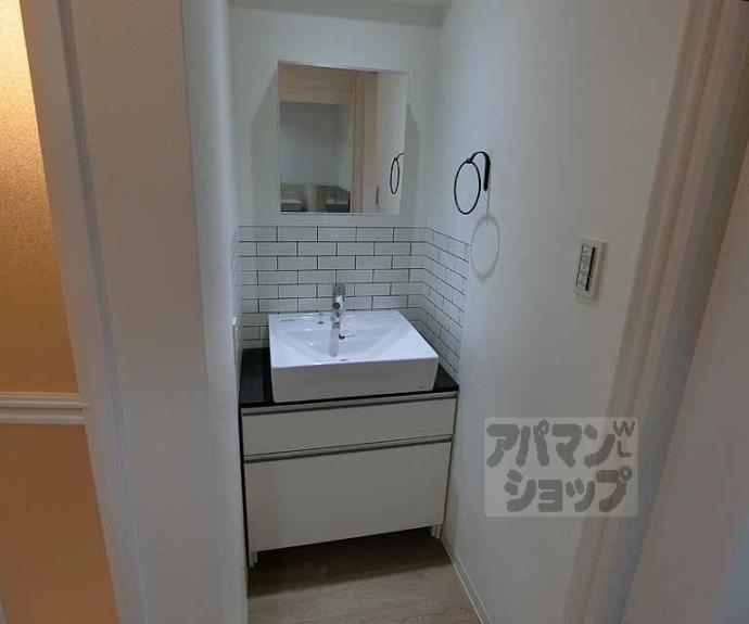 【Ｊ－ＢＯＸ１】間取