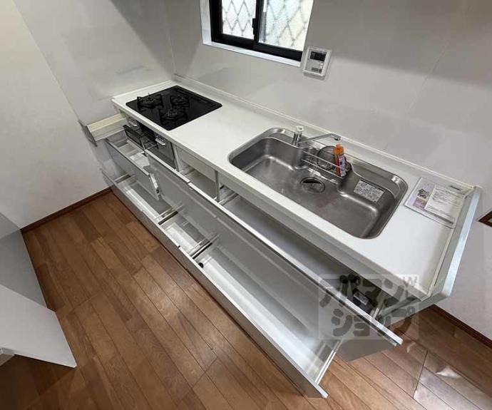 【下京区坊門町貸家】