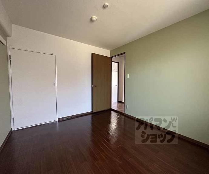 【サンロード朱雀】間取