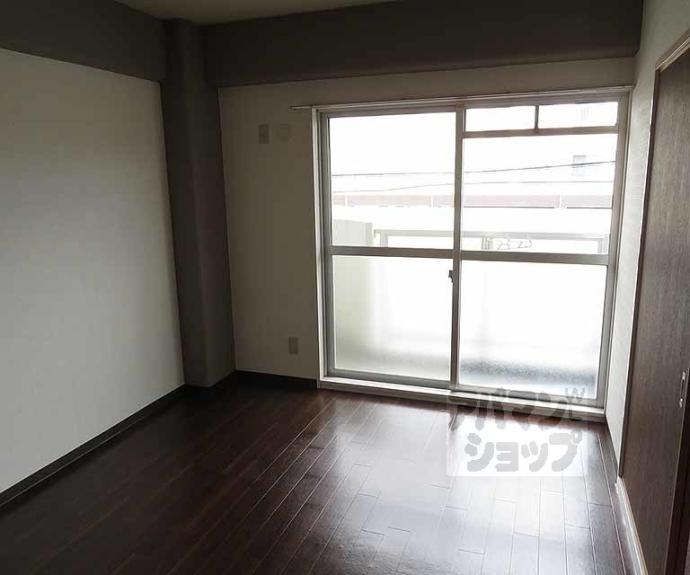 【サンロード朱雀】間取