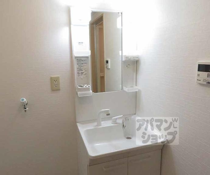 【サンロード朱雀】間取