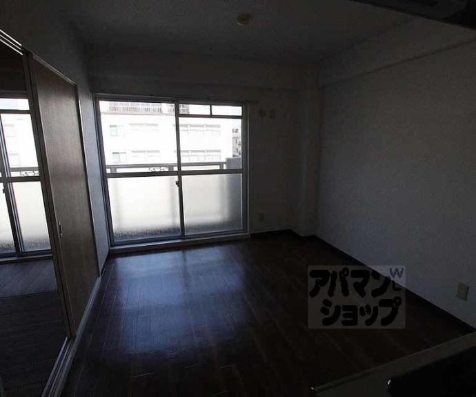 【サンロード朱雀】間取