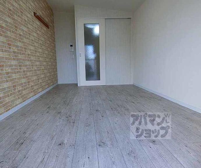 【サンシャイン西院】間取