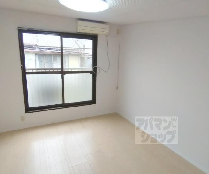 【西野大鳥井町テラスハウス】間取