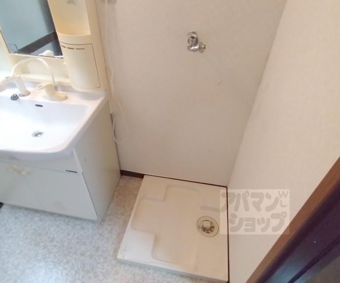 【西野大鳥井町テラスハウス】間取