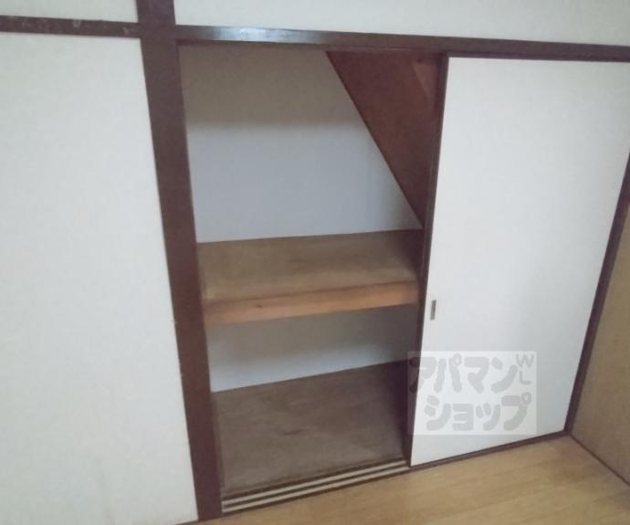 【西野大鳥井町テラスハウス】間取