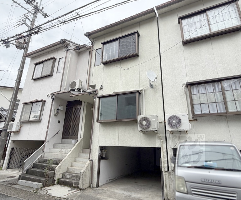 西野様子見町貸家