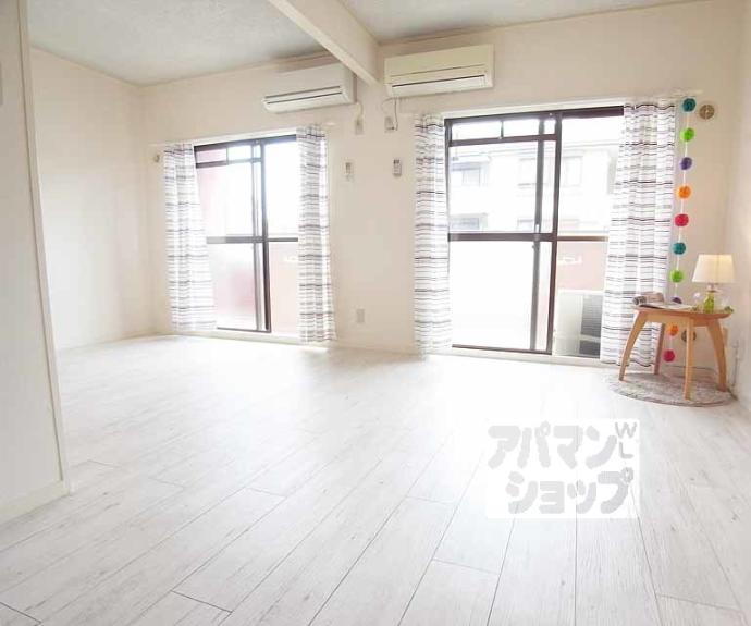 【嵯峨野ロイヤルハイツ】間取